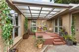 https://images.listonce.com.au/custom/160x/listings/13-patricia-way-woodend-vic-3442/047/01898047_img_16.jpg?aT2ydr8J2CM