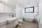 https://images.listonce.com.au/custom/160x/listings/13-pin-oak-court-canterbury-vic-3126/227/00662227_img_07.jpg?LVHOqHZEbK0