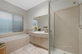 https://images.listonce.com.au/custom/160x/listings/13-pottery-drive-blackburn-north-vic-3130/314/01719314_img_10.jpg?ZCS1pcncJAQ