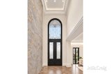 https://images.listonce.com.au/custom/160x/listings/13-princetown-road-mount-waverley-vic-3149/869/01976869_img_04.jpg?AQ1yHwZecQU