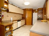https://images.listonce.com.au/custom/160x/listings/13-queen-street-belmont-vic-3216/474/01699474_img_06.jpg?j-we-yIEGyY