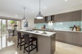 https://images.listonce.com.au/custom/160x/listings/13-rahnston-court-vermont-vic-3133/883/01284883_img_05.jpg?Hb6QrQC5sPQ