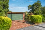 https://images.listonce.com.au/custom/160x/listings/13-railway-avenue-ringwood-east-vic-3135/827/01891827_img_10.jpg?v-12drSMHuY