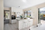 https://images.listonce.com.au/custom/160x/listings/13-ramble-crescent-croydon-vic-3136/521/01609521_img_04.jpg?9094ZGh9PS0