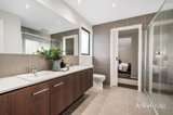 https://images.listonce.com.au/custom/160x/listings/13-remington-drive-glen-waverley-vic-3150/332/01794332_img_11.jpg?rspoEVIwipQ