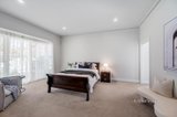 https://images.listonce.com.au/custom/160x/listings/13-renwick-street-glen-iris-vic-3146/326/01436326_img_08.jpg?PgL57yiS9Gw