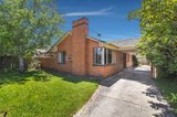 https://images.listonce.com.au/custom/160x/listings/13-russell-avenue-woodend-vic-3442/205/00585205_img_01.jpg?CTZIeCEjNO8