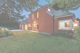 https://images.listonce.com.au/custom/160x/listings/13-saint-glens-way-lake-gardens-vic-3355/742/01752742_img_09.jpg?1ywZURCNQ60