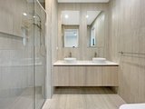 https://images.listonce.com.au/custom/160x/listings/13-salento-street-mount-duneed-vic-3217/595/01974595_img_09.jpg?BUP35E8SCuI