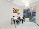 https://images.listonce.com.au/custom/160x/listings/13-serong-street-kensington-vic-3031/926/01087926_img_07.jpg?tmkzNKdcqwk