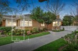 https://images.listonce.com.au/custom/160x/listings/13-seymour-grove-camberwell-vic-3124/480/00138480_img_01.jpg?_SuOZU7M5DU