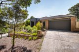 https://images.listonce.com.au/custom/160x/listings/13-shakespeare-avenue-mount-helen-vic-3350/288/01884288_img_08.jpg?Mc2DoQZz_lQ