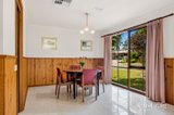 https://images.listonce.com.au/custom/160x/listings/13-sheehan-court-castlemaine-vic-3450/979/01846979_img_07.jpg?lE_V8WuN-vo