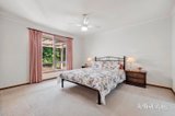 https://images.listonce.com.au/custom/160x/listings/13-sheehan-court-castlemaine-vic-3450/979/01846979_img_09.jpg?B148LpDvL8Q