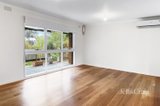 https://images.listonce.com.au/custom/160x/listings/13-sherbourne-road-briar-hill-vic-3088/525/01948525_img_04.jpg?ga_gLwEYz3o