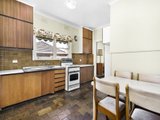 https://images.listonce.com.au/custom/160x/listings/13-simmons-street-box-hill-north-vic-3129/021/01685021_img_03.jpg?4I09OOpgQ4c