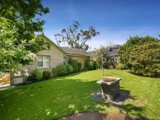 https://images.listonce.com.au/custom/160x/listings/13-simmons-street-box-hill-north-vic-3129/021/01685021_img_05.jpg?yjQSB-cEyoc