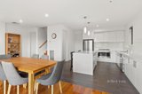 https://images.listonce.com.au/custom/160x/listings/13-station-street-burwood-vic-3125/382/01444382_img_03.jpg?JpTkh2RVggU