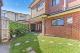 https://images.listonce.com.au/custom/160x/listings/13-sutton-court-glen-waverley-vic-3150/773/01908773_img_03.jpg?ZlIRv2SOeb0