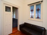 https://images.listonce.com.au/custom/160x/listings/13-sydenham-avenue-manifold-heights-vic-3218/201/01699201_img_04.jpg?1IfsoE9MidI