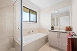 https://images.listonce.com.au/custom/160x/listings/13-temple-miles-road-croydon-vic-3136/564/01649564_img_12.jpg?GPLA7QomUfA