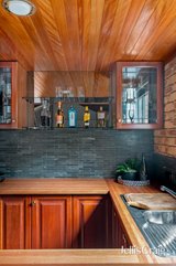 https://images.listonce.com.au/custom/160x/listings/13-tetragona-way-diamond-creek-vic-3089/922/01822922_img_11.jpg?A89pzxiFu2I
