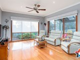 https://images.listonce.com.au/custom/160x/listings/13-the-gateway-lilydale-vic-3140/270/01526270_img_07.jpg?Cj8_j-_yhyE