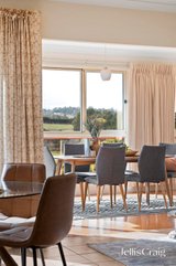 https://images.listonce.com.au/custom/160x/listings/13-the-wridgeway-mount-evelyn-vic-3796/126/01745126_img_10.jpg?iCByygrTIaE