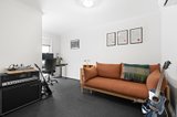 https://images.listonce.com.au/custom/160x/listings/13-thompson-crescent-chirnside-park-vic-3116/297/01571297_img_13.jpg?pyiSHY4cDSM