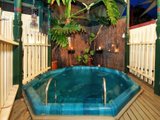 https://images.listonce.com.au/custom/160x/listings/13-trevallyn-close-montrose-vic-3765/032/01524032_img_13.jpg?TuXtdNHzrHA