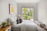 https://images.listonce.com.au/custom/160x/listings/13-valley-parade-glen-iris-vic-3146/049/01987049_img_07.jpg?M49pSF3i8Ko