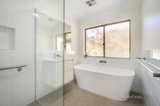 https://images.listonce.com.au/custom/160x/listings/13-view-point-drive-ballarat-north-vic-3350/827/01635827_img_15.jpg?xyrkpwl5c3k