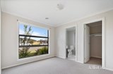 https://images.listonce.com.au/custom/160x/listings/13-whidburn-place-sebastopol-vic-3356/787/01971787_img_03.jpg?N87pbbos_E0