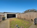 https://images.listonce.com.au/custom/160x/listings/13-wilby-walk-charlemont-vic-3217/889/01950889_img_08.jpg?58Q3t7RGMIY