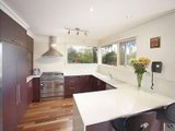 https://images.listonce.com.au/custom/160x/listings/13-windsor-crescent-surrey-hills-vic-3127/462/01684462_img_02.jpg?hec_gYRD7SE