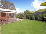 https://images.listonce.com.au/custom/160x/listings/13-windsor-crescent-surrey-hills-vic-3127/462/01684462_img_05.jpg?R6GlCCH_ZQ8