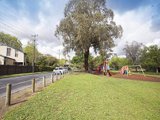 https://images.listonce.com.au/custom/160x/listings/13-windsor-crescent-surrey-hills-vic-3127/462/01684462_img_07.jpg?xXpTckRhXKw