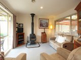 https://images.listonce.com.au/custom/160x/listings/13-yolanda-court-kilsyth-vic-3137/242/01525242_img_06.jpg?4y_oAzQoyps