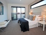 https://images.listonce.com.au/custom/160x/listings/13-york-street-geelong-vic-3220/275/01699275_img_17.jpg?EOFUw8imzN8