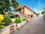 https://images.listonce.com.au/custom/160x/listings/13-zina-grove-mooroolbark-vic-3138/042/01524042_img_02.jpg?1D0alYfw2IM