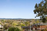 https://images.listonce.com.au/custom/160x/listings/130-baird-street-south-doncaster-vic-3108/452/01822452_img_15.jpg?Vb7_ZChYHvo