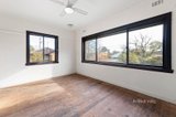 https://images.listonce.com.au/custom/160x/listings/130-bedford-road-ringwood-vic-3134/548/01721548_img_05.jpg?GVXb-iA8ULA