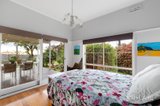 https://images.listonce.com.au/custom/160x/listings/130-clintons-road-smiths-gully-vic-3760/606/01820606_img_09.jpg?-DqAi0_GnwU