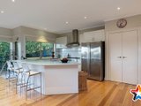 https://images.listonce.com.au/custom/160x/listings/130-exeter-road-croydon-north-vic-3136/719/01524719_img_04.jpg?i7XeG3EeaFI