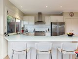 https://images.listonce.com.au/custom/160x/listings/130-exeter-road-croydon-north-vic-3136/719/01524719_img_05.jpg?SbAR5YpPEqY