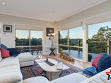 https://images.listonce.com.au/custom/160x/listings/130-exeter-road-croydon-north-vic-3136/719/01524719_img_06.jpg?Pf4ms0XHEIg