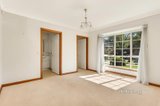 https://images.listonce.com.au/custom/160x/listings/130-irving-street-mount-waverley-vic-3149/134/01351134_img_05.jpg?dztiLlbFgQU