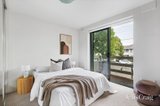 https://images.listonce.com.au/custom/160x/listings/130-kemp-street-thornbury-vic-3071/282/01931282_img_06.jpg?mDioF-YVtIM