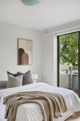 https://images.listonce.com.au/custom/160x/listings/130-kemp-street-thornbury-vic-3071/282/01931282_img_07.jpg?S5u17CIHePU