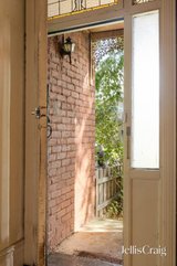 https://images.listonce.com.au/custom/160x/listings/130-pearson-street-brunswick-west-vic-3055/424/01967424_img_05.jpg?YociJdRt3Mo